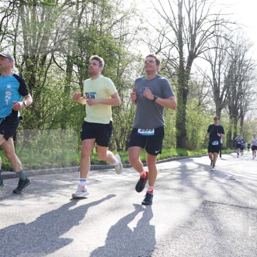 12.04.2026 - 45. Internationalen Wilhelmsburger Insellauf Yannick Fuchs http://msf.ph/oto/9483101 12.04.2026 10:24:17 Laufen 3636 meine-sportfotos.de