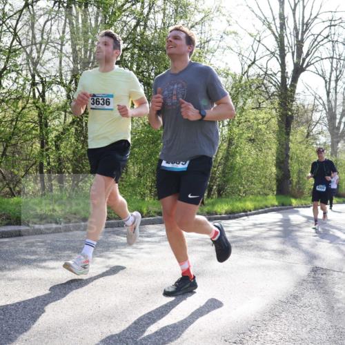 12.04.2026 - 45. Internationalen Wilhelmsburger Insellauf Yannick Fuchs http://msf.ph/oto/9483106 12.04.2026 10:24:17 Laufen 3613, 3636, 4000 meine-sportfotos.de