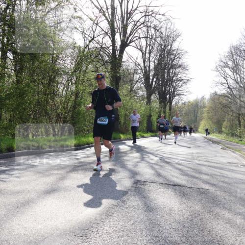 12.04.2026 - 45. Internationalen Wilhelmsburger Insellauf Yannick Fuchs http://msf.ph/oto/9483121 12.04.2026 10:24:18 Laufen 4000, 72563 meine-sportfotos.de