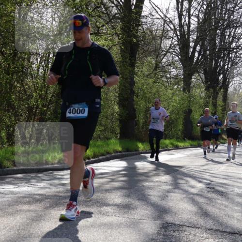 12.04.2026 - 45. Internationalen Wilhelmsburger Insellauf Yannick Fuchs http://msf.ph/oto/9483126 12.04.2026 10:24:18 Laufen 4000, 738, 2488, 2583 meine-sportfotos.de