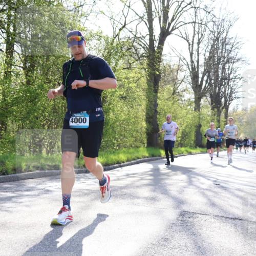 12.04.2026 - 45. Internationalen Wilhelmsburger Insellauf Yannick Fuchs http://msf.ph/oto/9483130 12.04.2026 10:24:19 Laufen 4000, 7543 meine-sportfotos.de