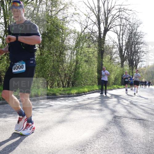 12.04.2026 - 45. Internationalen Wilhelmsburger Insellauf Yannick Fuchs http://msf.ph/oto/9483137 12.04.2026 10:24:19 Laufen 4000 meine-sportfotos.de