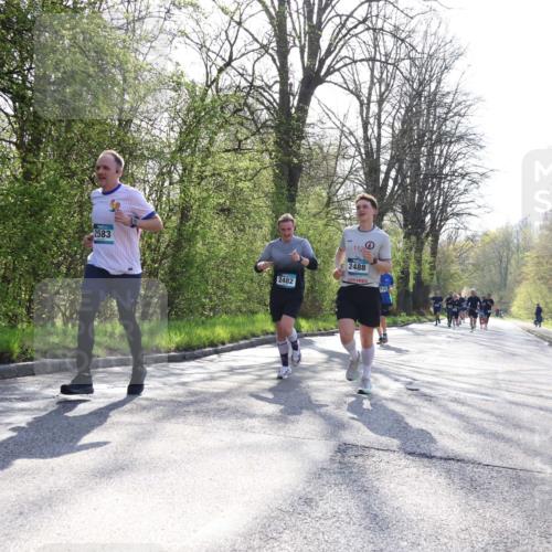 12.04.2026 - 45. Internationalen Wilhelmsburger Insellauf Yannick Fuchs http://msf.ph/oto/9483143 12.04.2026 10:24:21 Laufen 2583, 2482, 2488 meine-sportfotos.de