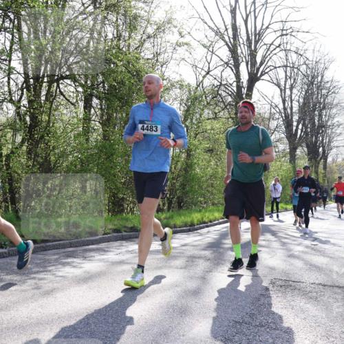12.04.2026 - 45. Internationalen Wilhelmsburger Insellauf Yannick Fuchs http://msf.ph/oto/9483149 12.04.2026 10:31:54 Laufen 4483, 500 meine-sportfotos.de