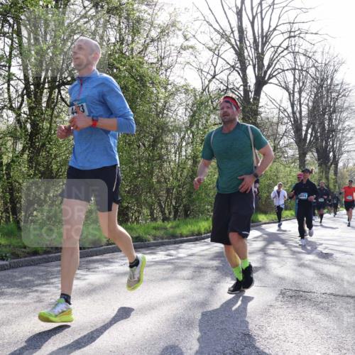 12.04.2026 - 45. Internationalen Wilhelmsburger Insellauf Yannick Fuchs http://msf.ph/oto/9483154 12.04.2026 10:31:54 Laufen 4433 meine-sportfotos.de