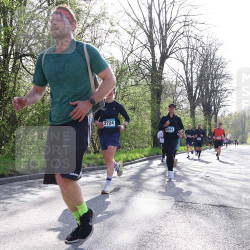 12.04.2026 - 45. Internationalen Wilhelmsburger Insellauf Yannick Fuchs http://msf.ph/oto/9483165 12.04.2026 10:31:55 Laufen 2724, 5654, 2263 meine-sportfotos.de