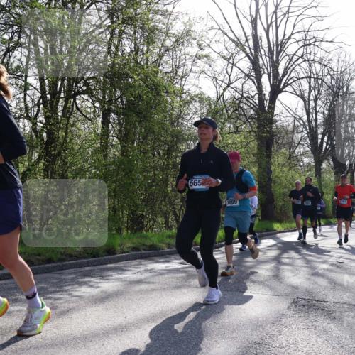 12.04.2026 - 45. Internationalen Wilhelmsburger Insellauf Yannick Fuchs http://msf.ph/oto/9483178 12.04.2026 10:31:56 Laufen 565, 2869, 2263 meine-sportfotos.de