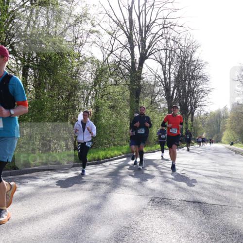 12.04.2026 - 45. Internationalen Wilhelmsburger Insellauf Yannick Fuchs http://msf.ph/oto/9483191 12.04.2026 10:31:57 Laufen 2869, 302, 2262, 2263 meine-sportfotos.de