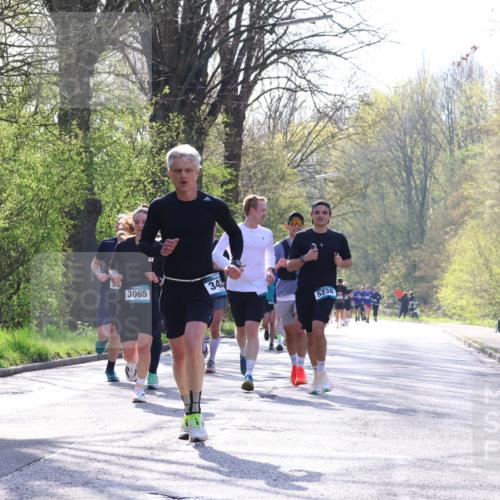 12.04.2026 - 45. Internationalen Wilhelmsburger Insellauf Yannick Fuchs http://msf.ph/oto/9483195 12.04.2026 10:24:27 Laufen 3065, 34, 5238 meine-sportfotos.de