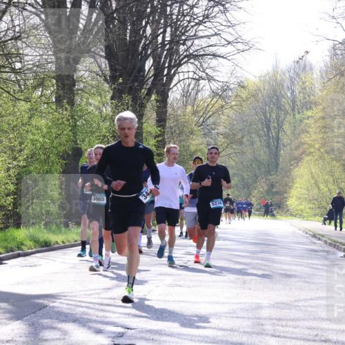 12.04.2026 - 45. Internationalen Wilhelmsburger Insellauf Yannick Fuchs http://msf.ph/oto/9483197 12.04.2026 10:24:27 Laufen 3065, 34, 5238 meine-sportfotos.de