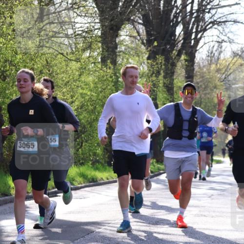 12.04.2026 - 45. Internationalen Wilhelmsburger Insellauf Yannick Fuchs http://msf.ph/oto/9483219 12.04.2026 10:24:29 Laufen 3065, 55, 5238 meine-sportfotos.de
