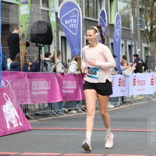 12.04.2026 - 45. Internationalen Wilhelmsburger Insellauf Strokosch-Dieckow http://msf.ph/oto/9483226 12.04.2026 13:23:36 Ziel 3774, 4358 meine-sportfotos.de