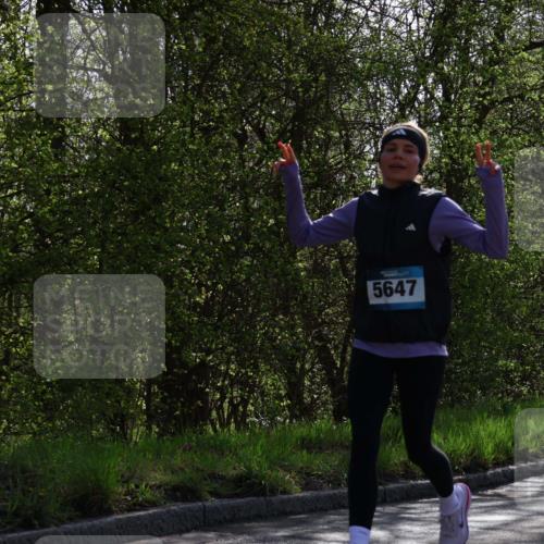 12.04.2026 - 45. Internationalen Wilhelmsburger Insellauf Yannick Fuchs http://msf.ph/oto/9483230 12.04.2026 10:32:00 Laufen 5647 meine-sportfotos.de