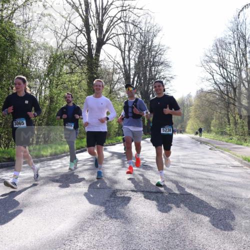 12.04.2026 - 45. Internationalen Wilhelmsburger Insellauf Yannick Fuchs http://msf.ph/oto/9483239 12.04.2026 10:24:31 Laufen 3065, 4555, 5238 meine-sportfotos.de