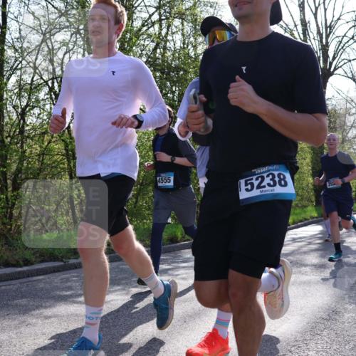 12.04.2026 - 45. Internationalen Wilhelmsburger Insellauf Yannick Fuchs http://msf.ph/oto/9483257 12.04.2026 10:24:32 Laufen 4555, 5238, 392 meine-sportfotos.de