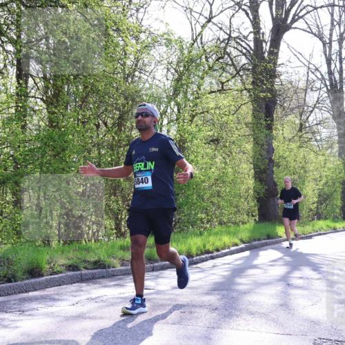 12.04.2026 - 45. Internationalen Wilhelmsburger Insellauf Yannick Fuchs http://msf.ph/oto/9483258 12.04.2026 10:32:03 Laufen 50, 5840, 4349 meine-sportfotos.de