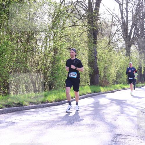 12.04.2026 - 45. Internationalen Wilhelmsburger Insellauf Yannick Fuchs http://msf.ph/oto/9483338 12.04.2026 10:24:41 Laufen 5492 meine-sportfotos.de