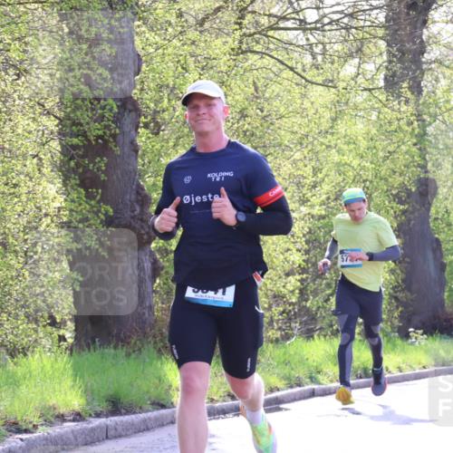 12.04.2026 - 45. Internationalen Wilhelmsburger Insellauf Yannick Fuchs http://msf.ph/oto/9483351 12.04.2026 10:24:42 Laufen 572 meine-sportfotos.de