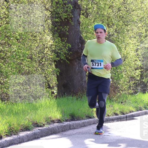 12.04.2026 - 45. Internationalen Wilhelmsburger Insellauf Yannick Fuchs http://msf.ph/oto/9483373 12.04.2026 10:24:44 Laufen 5731 meine-sportfotos.de