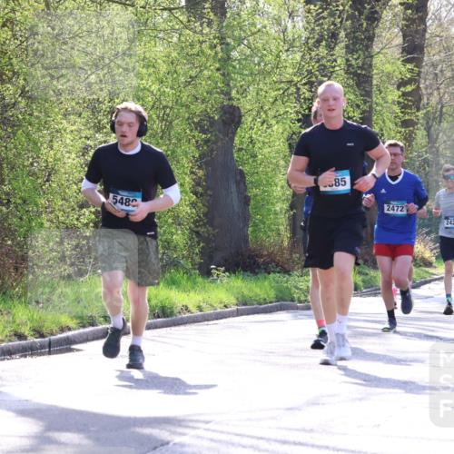 12.04.2026 - 45. Internationalen Wilhelmsburger Insellauf Yannick Fuchs http://msf.ph/oto/9483411 12.04.2026 10:24:48 Laufen 5480, 585, 2472, 249, 2423, 5048, 4521 meine-sportfotos.de