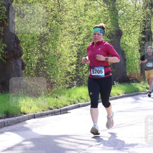 12.04.2026 - 45. Internationalen Wilhelmsburger Insellauf Yannick Fuchs http://msf.ph/oto/9483416 12.04.2026 10:32:17 Laufen 5705, 4914, 4934 meine-sportfotos.de