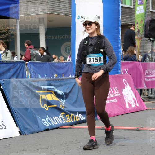 12.04.2026 - 45. Internationalen Wilhelmsburger Insellauf Strokosch-Dieckow http://msf.ph/oto/9483427 12.04.2026 13:23:10 Ziel 2158 meine-sportfotos.de
