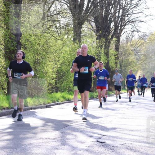 12.04.2026 - 45. Internationalen Wilhelmsburger Insellauf Yannick Fuchs http://msf.ph/oto/9483429 12.04.2026 10:24:49 Laufen 5480, 24, 85, 2472, 242, 2497, 5710 meine-sportfotos.de