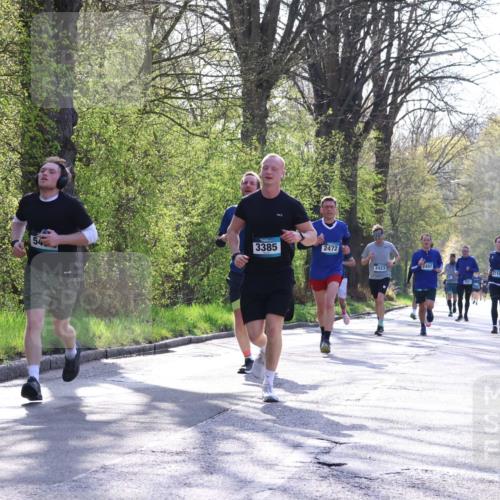 12.04.2026 - 45. Internationalen Wilhelmsburger Insellauf Yannick Fuchs http://msf.ph/oto/9483431 12.04.2026 10:24:50 Laufen 3385, 2472, 2497, 2423, 5710 meine-sportfotos.de