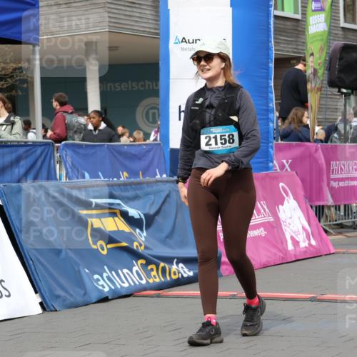 12.04.2026 - 45. Internationalen Wilhelmsburger Insellauf Strokosch-Dieckow http://msf.ph/oto/9483432 12.04.2026 13:23:10 Ziel 2158 meine-sportfotos.de