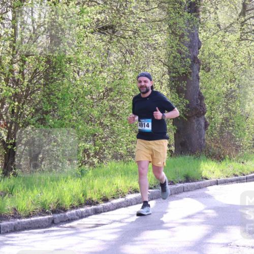 12.04.2026 - 45. Internationalen Wilhelmsburger Insellauf Yannick Fuchs http://msf.ph/oto/9483475 12.04.2026 10:32:23 Laufen 4914 meine-sportfotos.de