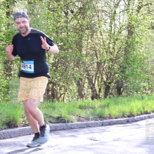 12.04.2026 - 45. Internationalen Wilhelmsburger Insellauf Yannick Fuchs http://msf.ph/oto/9483498 12.04.2026 10:32:26 Laufen 4914 meine-sportfotos.de