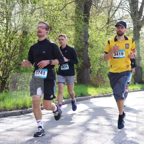 12.04.2026 - 45. Internationalen Wilhelmsburger Insellauf Yannick Fuchs http://msf.ph/oto/9483531 12.04.2026 10:32:29 Laufen 3741, 4934, 3419, 3779, 940 meine-sportfotos.de