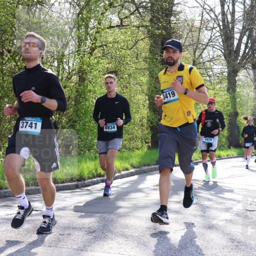 12.04.2026 - 45. Internationalen Wilhelmsburger Insellauf Yannick Fuchs http://msf.ph/oto/9483540 12.04.2026 10:32:30 Laufen 3741, 4934, 3419, 4829, 3772, 2940, 5751 meine-sportfotos.de