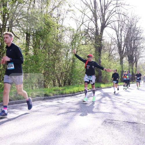 12.04.2026 - 45. Internationalen Wilhelmsburger Insellauf Yannick Fuchs http://msf.ph/oto/9483560 12.04.2026 10:32:32 Laufen 4934, 4829 meine-sportfotos.de