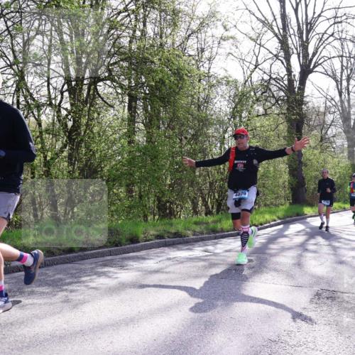 12.04.2026 - 45. Internationalen Wilhelmsburger Insellauf Yannick Fuchs http://msf.ph/oto/9483567 12.04.2026 10:32:32 Laufen 4934, 4829, 3779 meine-sportfotos.de