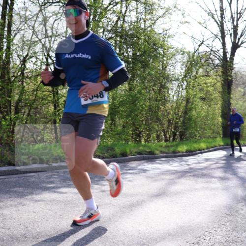 12.04.2026 - 45. Internationalen Wilhelmsburger Insellauf Yannick Fuchs http://msf.ph/oto/9483579 12.04.2026 10:25:00 Laufen 3048 meine-sportfotos.de