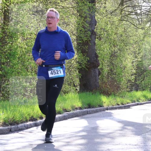 12.04.2026 - 45. Internationalen Wilhelmsburger Insellauf Yannick Fuchs http://msf.ph/oto/9483591 12.04.2026 10:25:01 Laufen 4521, 5291, 5603 meine-sportfotos.de