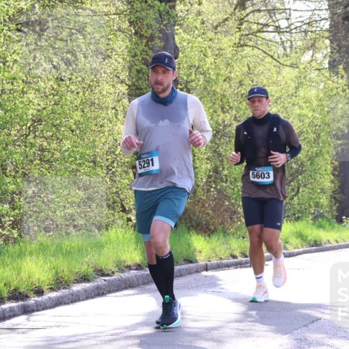 12.04.2026 - 45. Internationalen Wilhelmsburger Insellauf Yannick Fuchs http://msf.ph/oto/9483614 12.04.2026 10:25:04 Laufen 5291, 5603 meine-sportfotos.de