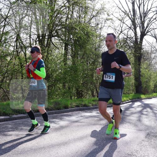 12.04.2026 - 45. Internationalen Wilhelmsburger Insellauf Yannick Fuchs http://msf.ph/oto/9483618 12.04.2026 10:32:36 Laufen 940, 5751 meine-sportfotos.de