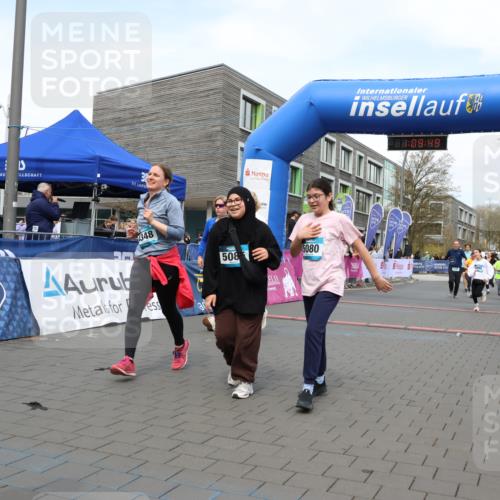 12.04.2026 - 45. Internationalen Wilhelmsburger Insellauf Strokosch-Dieckow http://msf.ph/oto/9483626 12.04.2026 13:22:48 Ziel 5080, 4348, 5085, 3603, 3602, 5092, 2246, 5192, 5171, 3162, 4443 meine-sportfotos.de