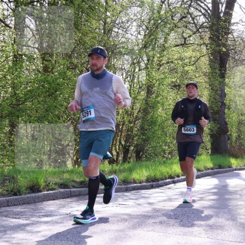 12.04.2026 - 45. Internationalen Wilhelmsburger Insellauf Yannick Fuchs http://msf.ph/oto/9483637 12.04.2026 10:25:05 Laufen 5291, 5603 meine-sportfotos.de
