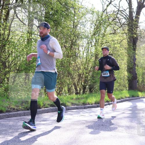 12.04.2026 - 45. Internationalen Wilhelmsburger Insellauf Yannick Fuchs http://msf.ph/oto/9483642 12.04.2026 10:25:06 Laufen 5603 meine-sportfotos.de