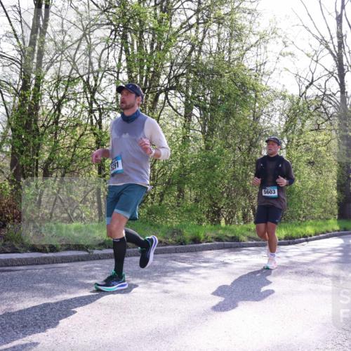 12.04.2026 - 45. Internationalen Wilhelmsburger Insellauf Yannick Fuchs http://msf.ph/oto/9483649 12.04.2026 10:25:06 Laufen 5603 meine-sportfotos.de