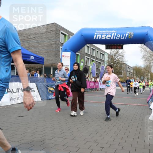 12.04.2026 - 45. Internationalen Wilhelmsburger Insellauf Strokosch-Dieckow http://msf.ph/oto/9483683 12.04.2026 13:22:48 Ziel 5080, 4348, 5085, 3603, 3602, 5092, 2246, 5192, 5171, 3162, 4443 meine-sportfotos.de