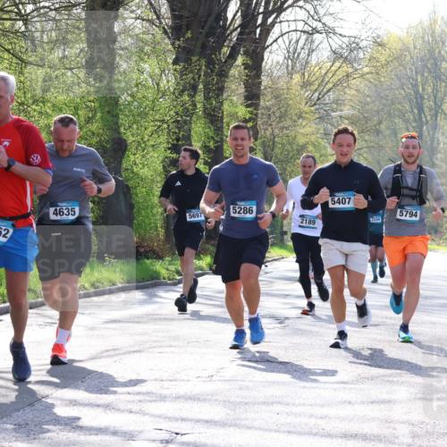12.04.2026 - 45. Internationalen Wilhelmsburger Insellauf Yannick Fuchs http://msf.ph/oto/9483726 12.04.2026 10:32:48 Laufen 3662, 4635, 5286, 5697, 2189, 5407, 3334, 5794 meine-sportfotos.de