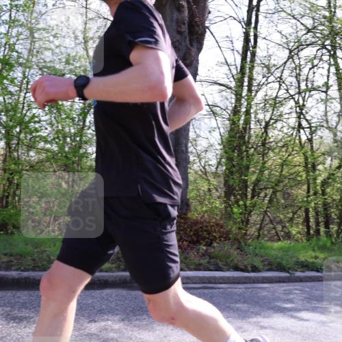 12.04.2026 - 45. Internationalen Wilhelmsburger Insellauf Yannick Fuchs http://msf.ph/oto/9483733 12.04.2026 10:25:22 Laufen  meine-sportfotos.de