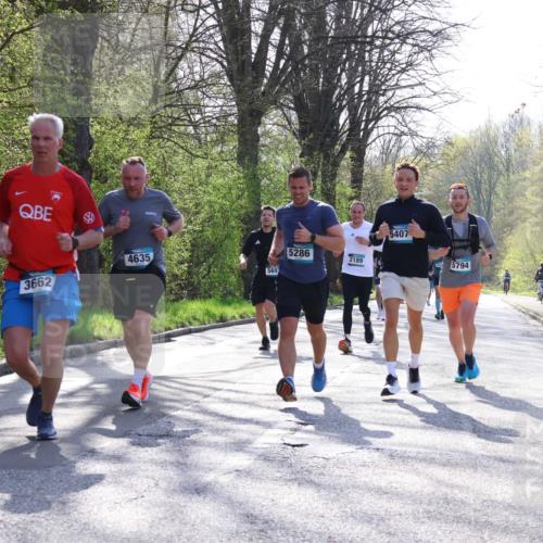 12.04.2026 - 45. Internationalen Wilhelmsburger Insellauf Yannick Fuchs http://msf.ph/oto/9483746 12.04.2026 10:32:49 Laufen 3662, 4635, 569, 5286, 2189, 5407, 5794 meine-sportfotos.de