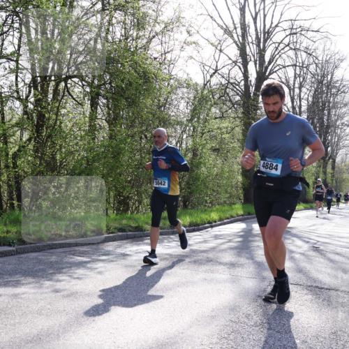 12.04.2026 - 45. Internationalen Wilhelmsburger Insellauf Yannick Fuchs http://msf.ph/oto/9483757 12.04.2026 10:25:28 Laufen 4884, 5042 meine-sportfotos.de