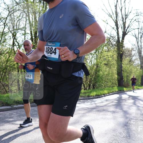 12.04.2026 - 45. Internationalen Wilhelmsburger Insellauf Yannick Fuchs http://msf.ph/oto/9483764 12.04.2026 10:25:29 Laufen 5042, 4884 meine-sportfotos.de