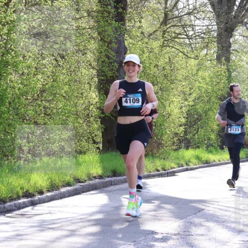12.04.2026 - 45. Internationalen Wilhelmsburger Insellauf Yannick Fuchs http://msf.ph/oto/9483775 12.04.2026 10:25:31 Laufen 4109, 2123, 4050 meine-sportfotos.de